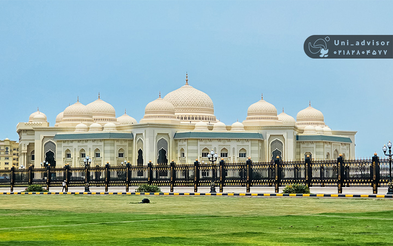 Advantages-and-disadvantages-of-studying-in-the-UAE-3 مزایا و معایب تحصیل در امارات